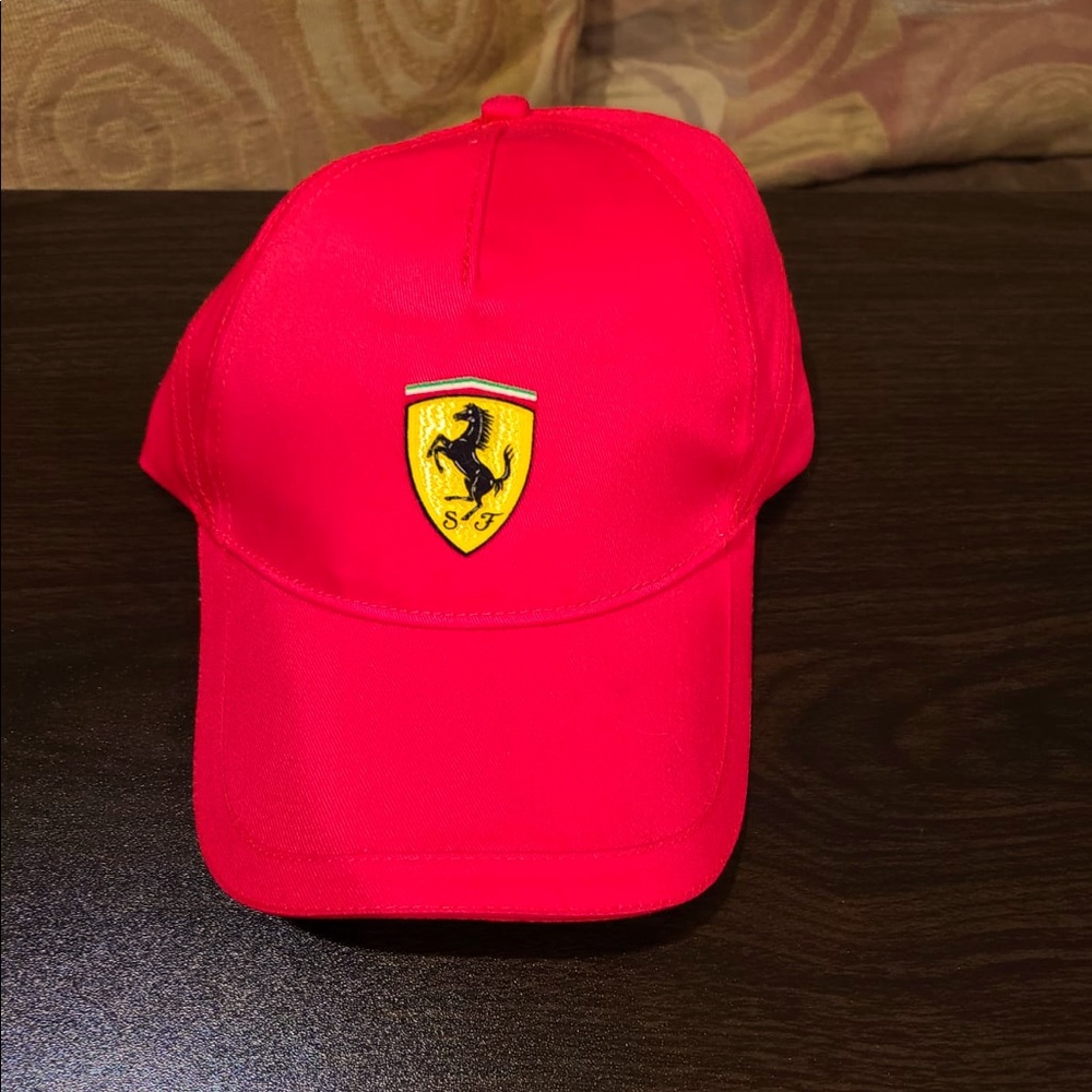 Ferrari hat